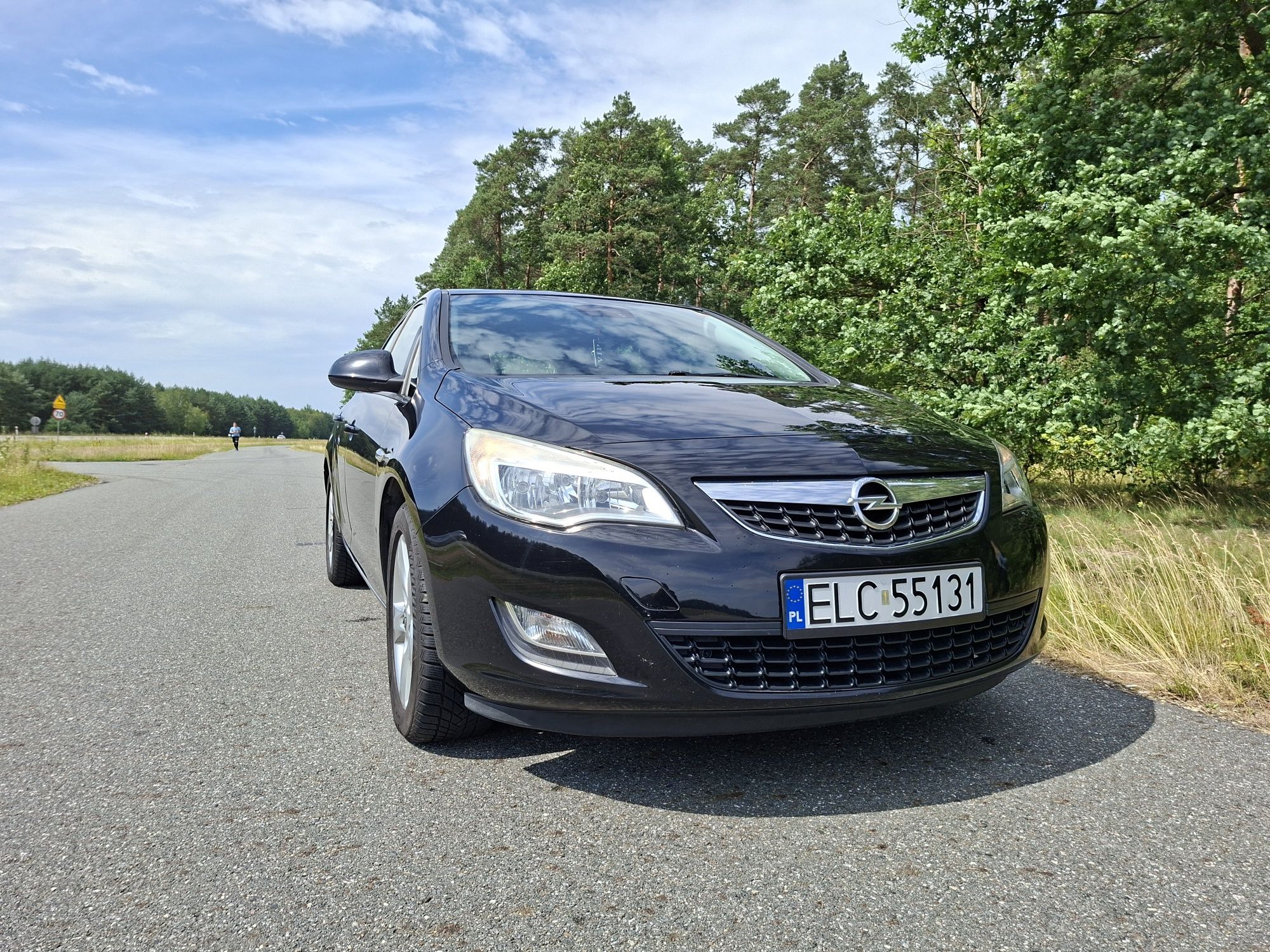 Opel astra j 1.7cdti 110km 2011r