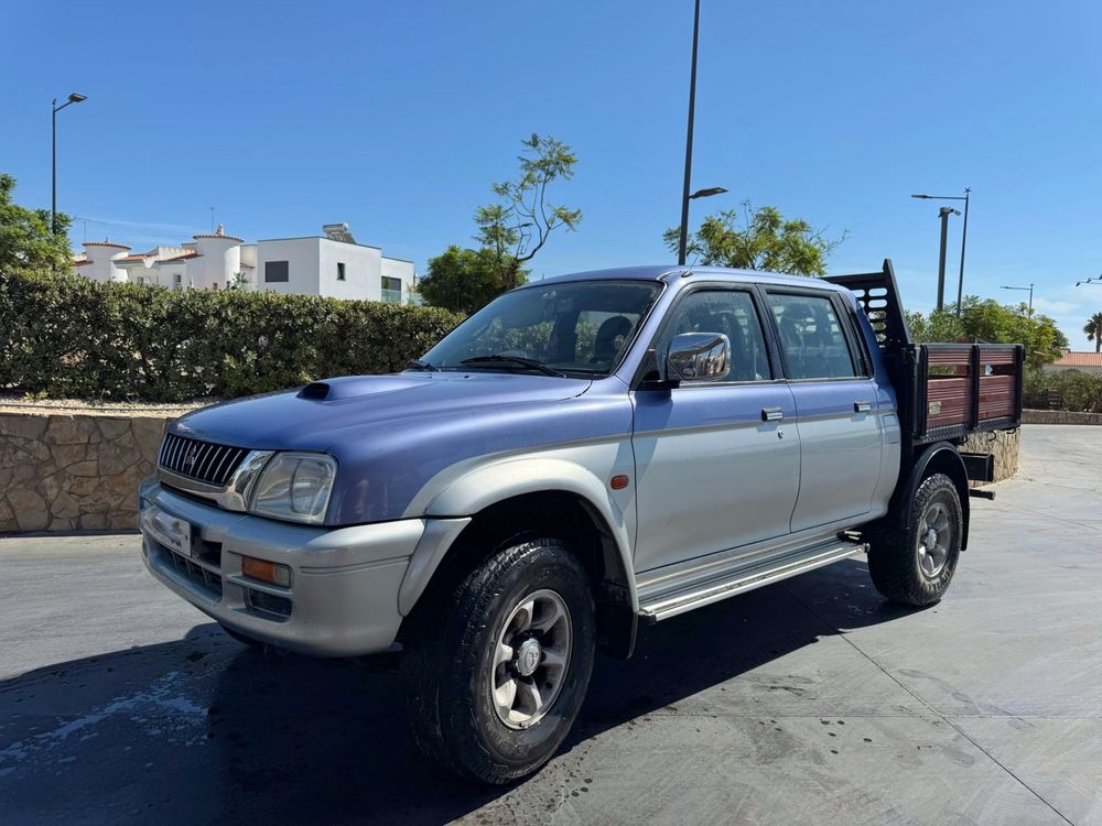 Mitsubishi L200 2.5 4x4 ArCondicionado
