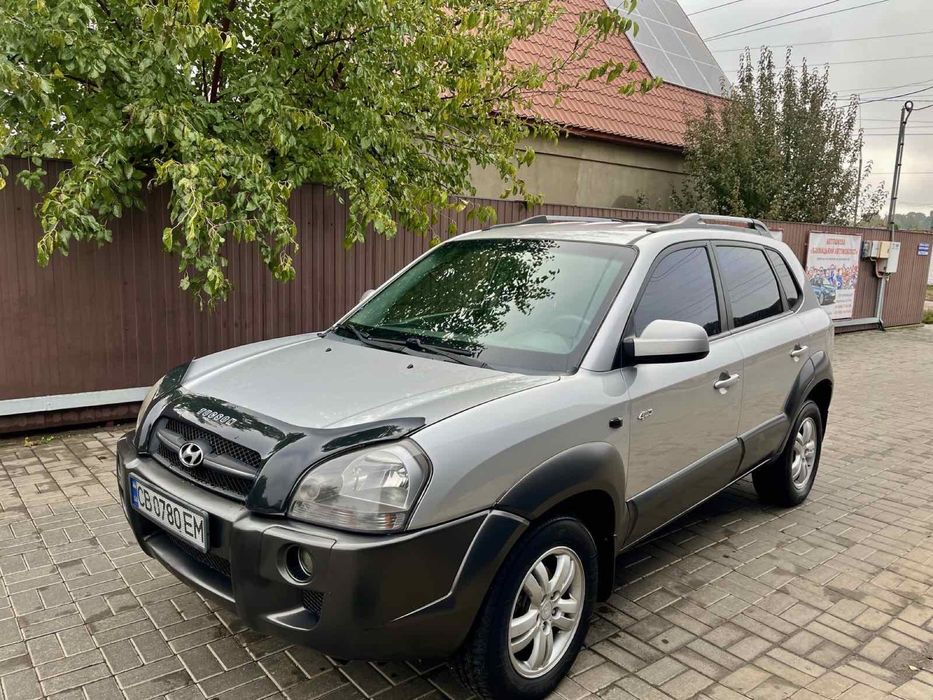 Hyundai Tucson нефарбована Автомат