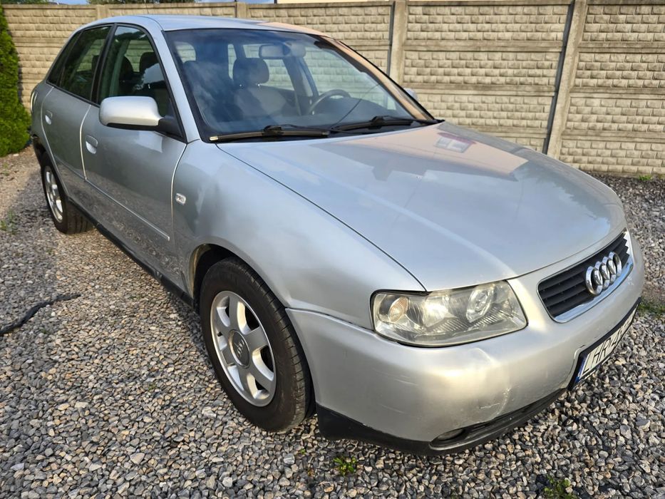 Audi A3 Sportback 1.6 Mpi 5-drzwi ! Klima !