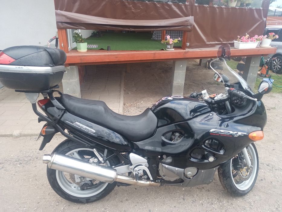 Sprzedam Suzuki GSX- F 750
