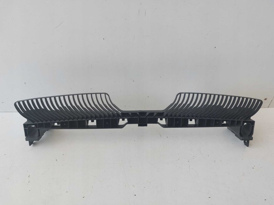 Направляющая кріплення переднего крепление Tiguan Тигуан 16-20-23