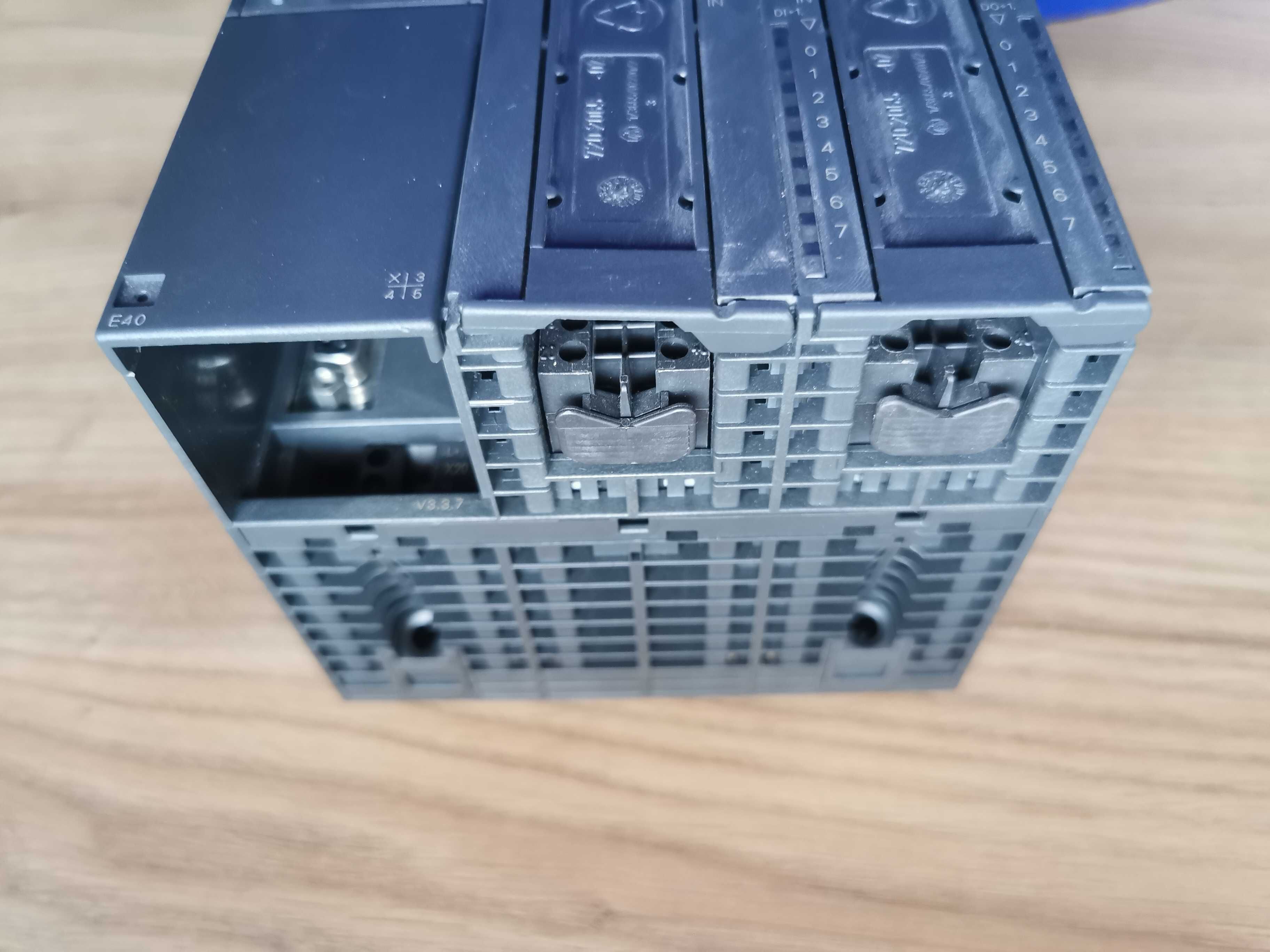 Sterownik SIMATIC S7-300, kompaktowa jednostka centralna CPU 6ES7 313C