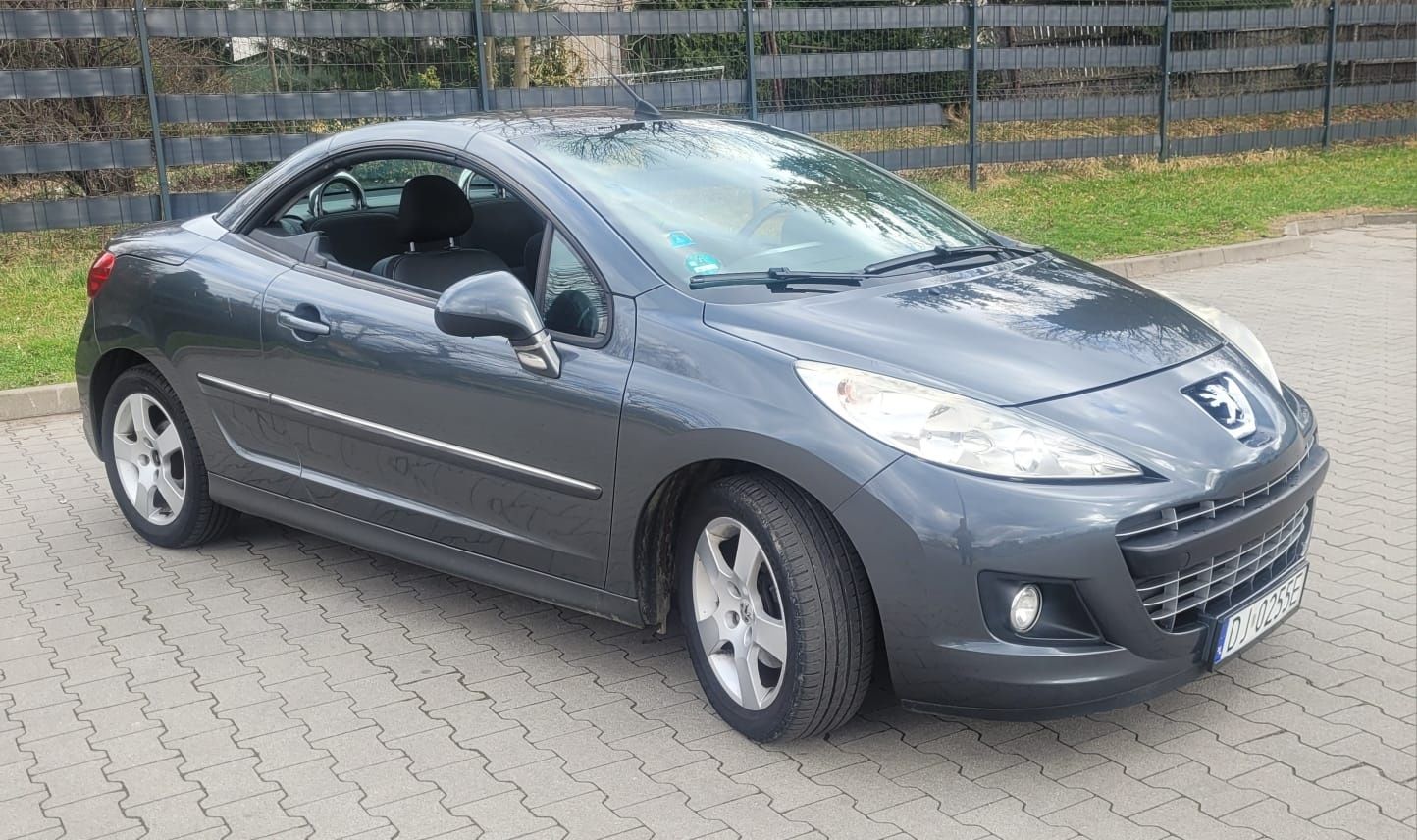 Peugeot 207 cc 1.6 turbo benzyna