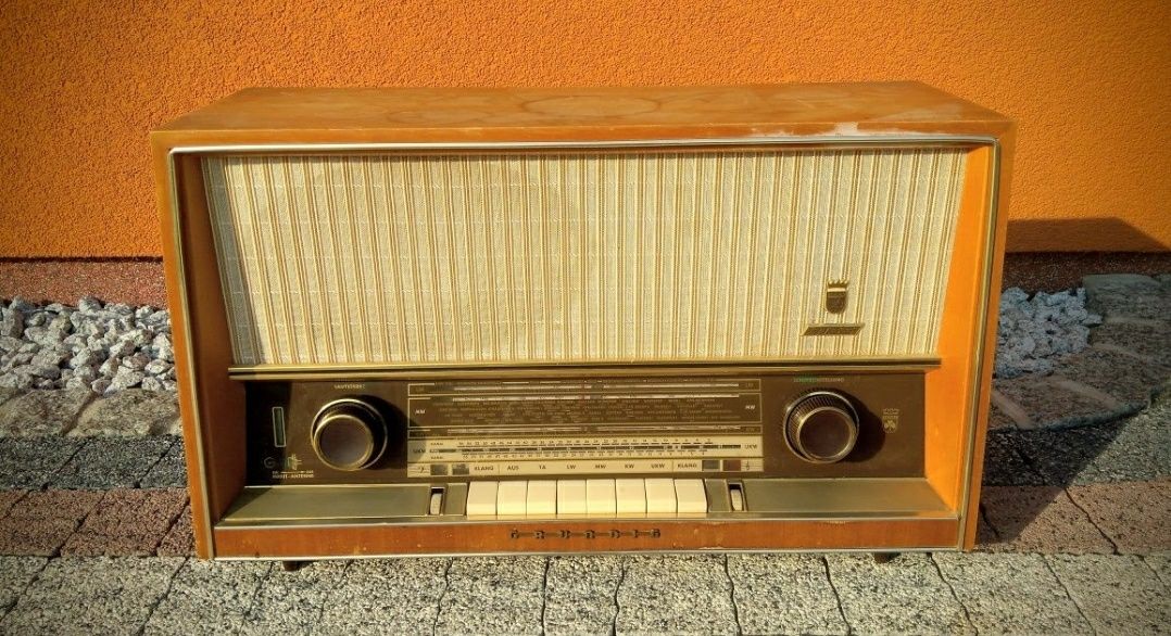 Stare radio Grundig 3165