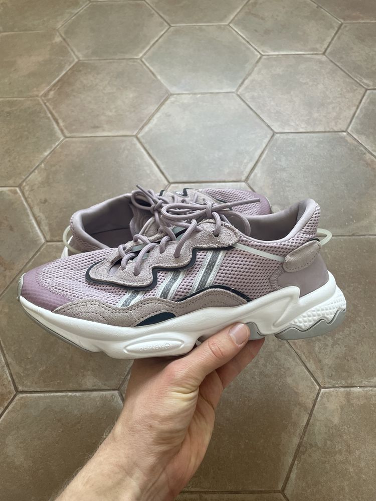 Кросівки Adidas Ozweego