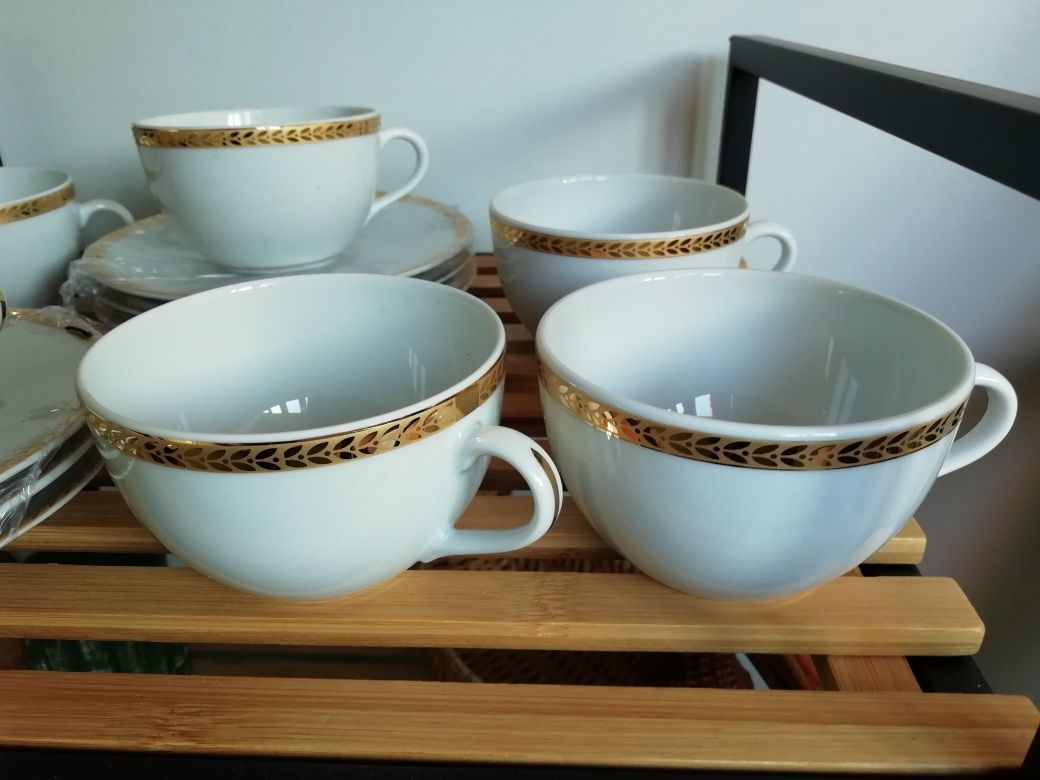Serviço de Chá "Golden Leaf", Porcelanas Batalha