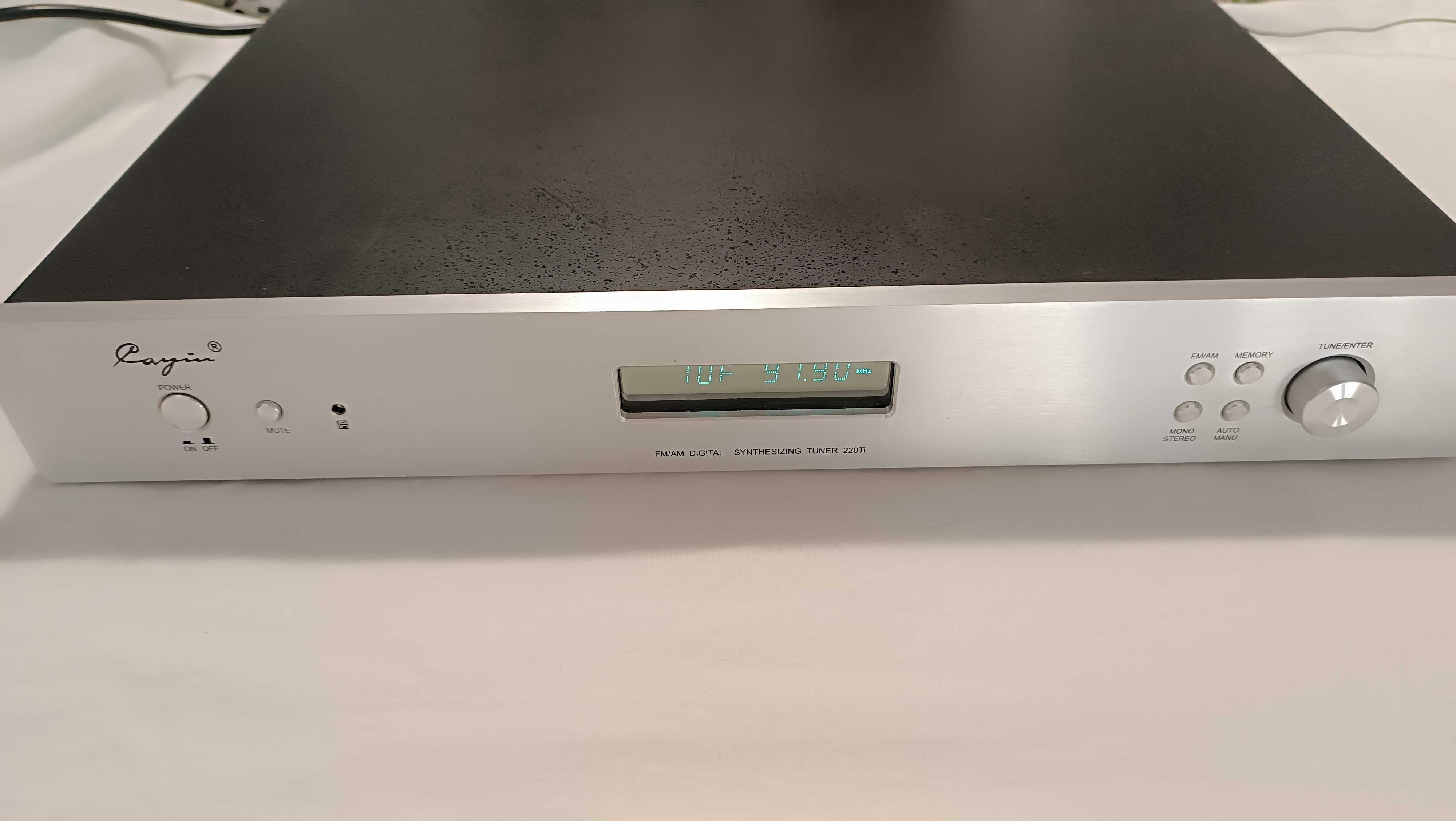 Cayin 220Ti tuner high-end