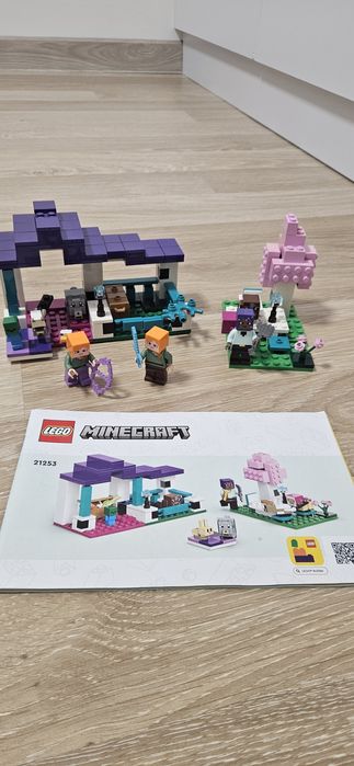 Лего, Lego Minecraft 21253