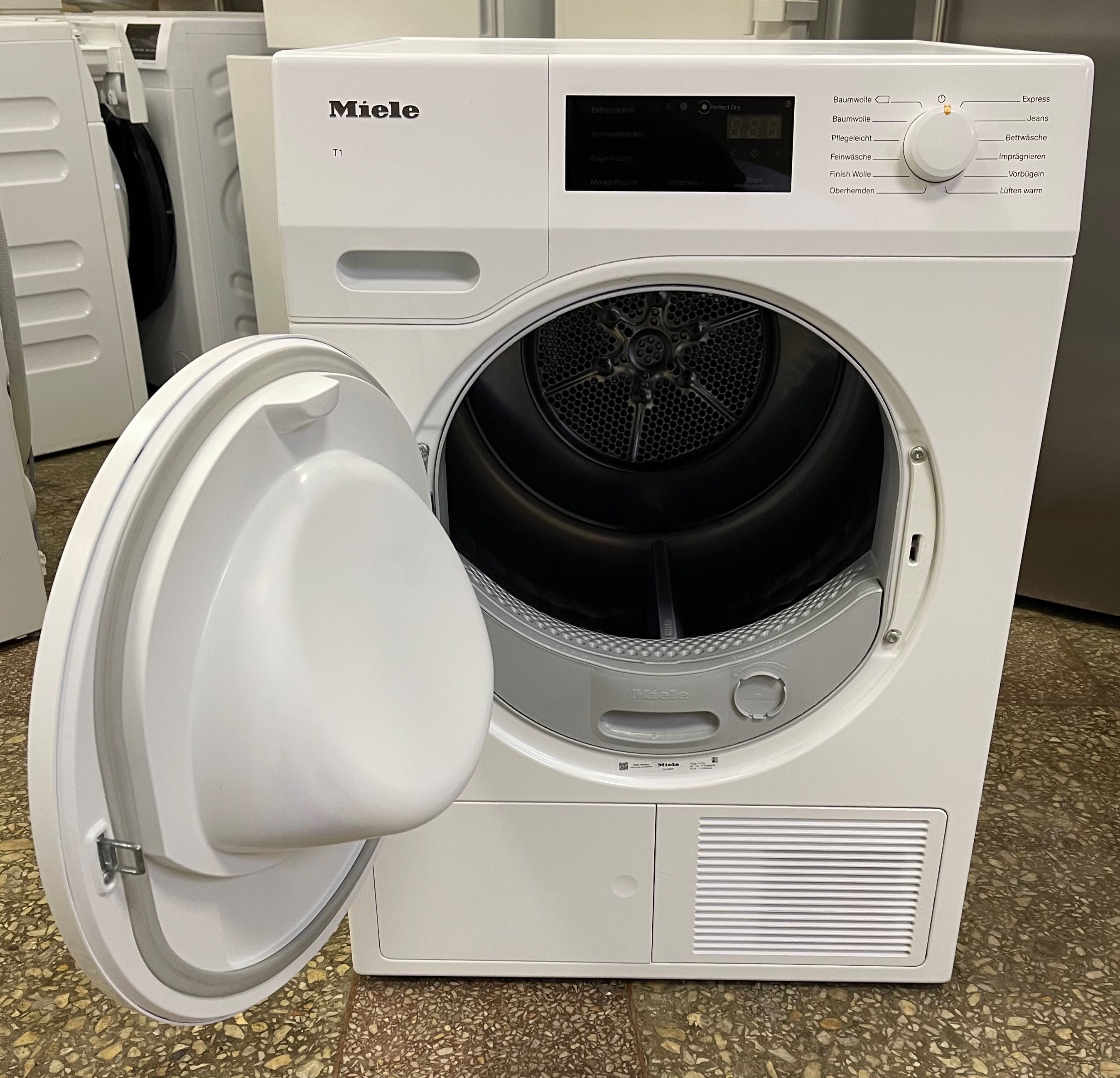 Сушильна машина Miele