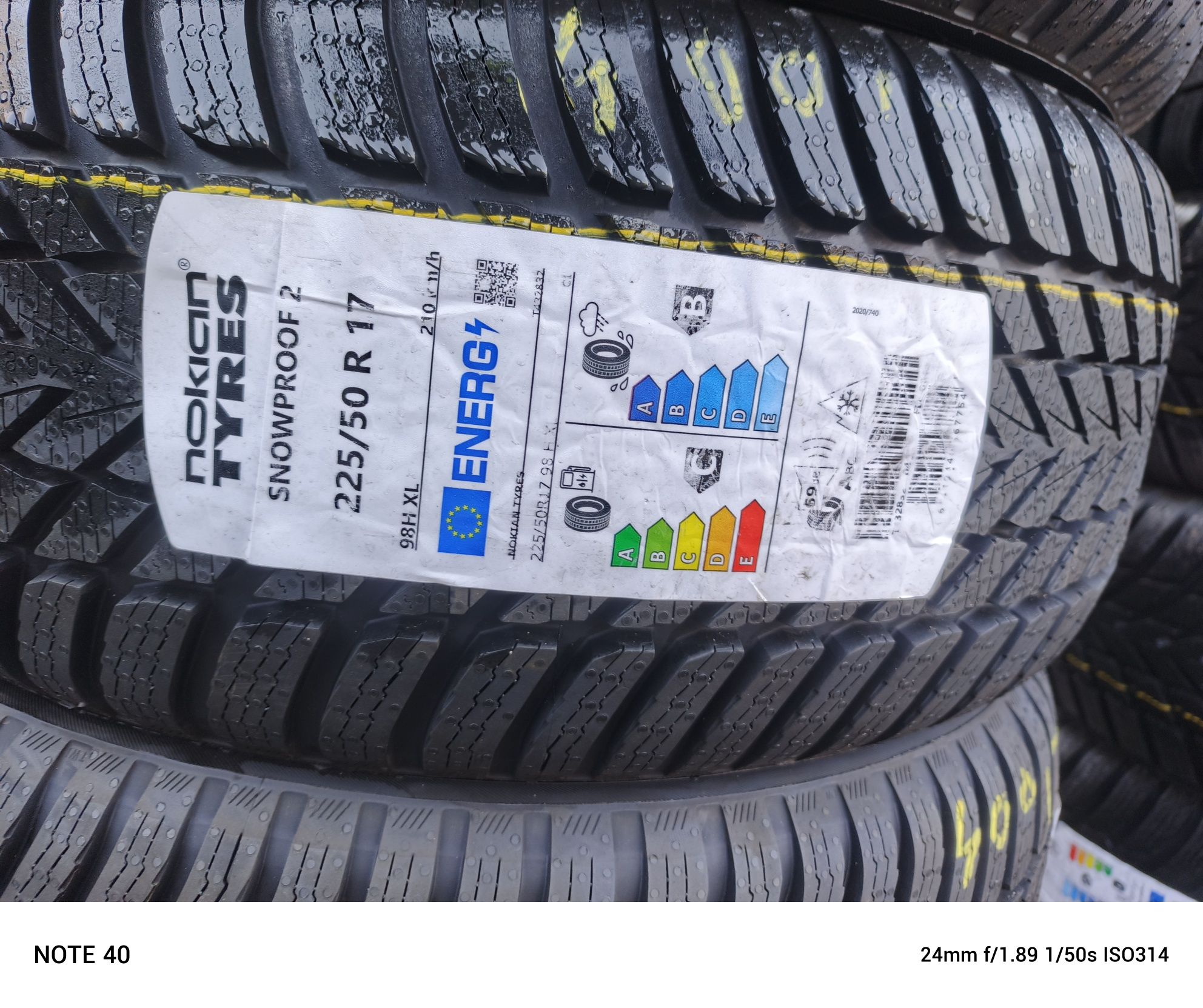 Nowe opony zimowe 225/50/17 Nokian 6 sztuk 2024r