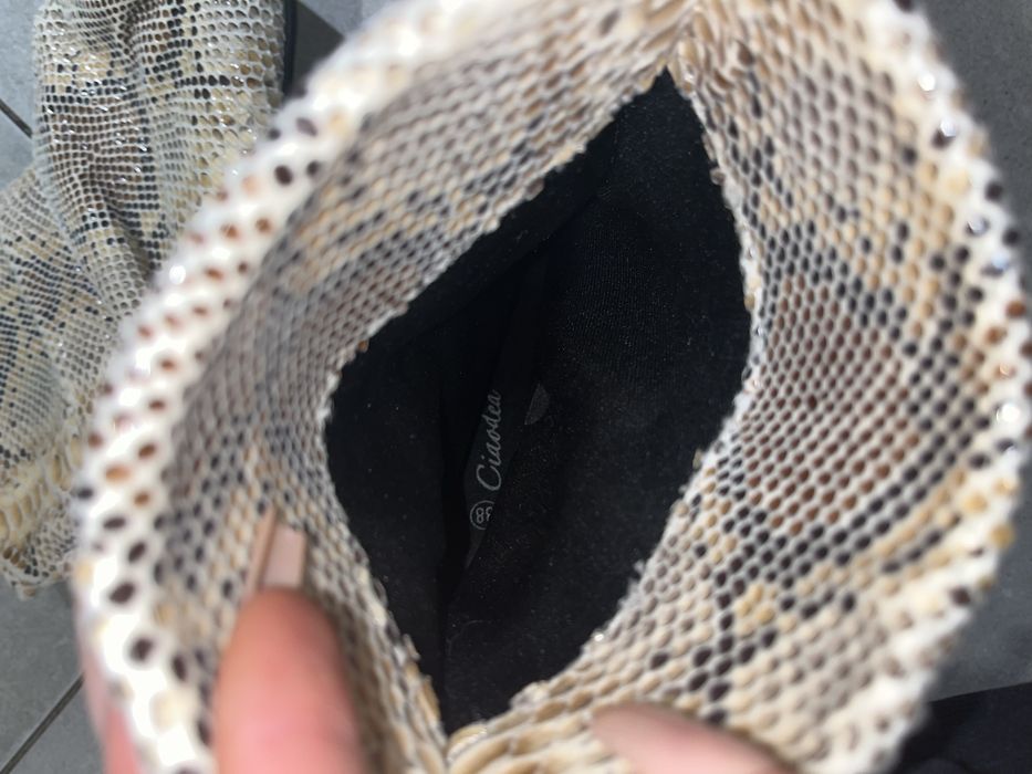 Сапоги казаки на шпильке