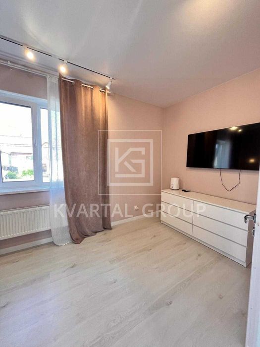 БЕЗ КОМІСІЇ! Дуплекс з ремонтом і меблями. ОКРЕМИЙ заїзд