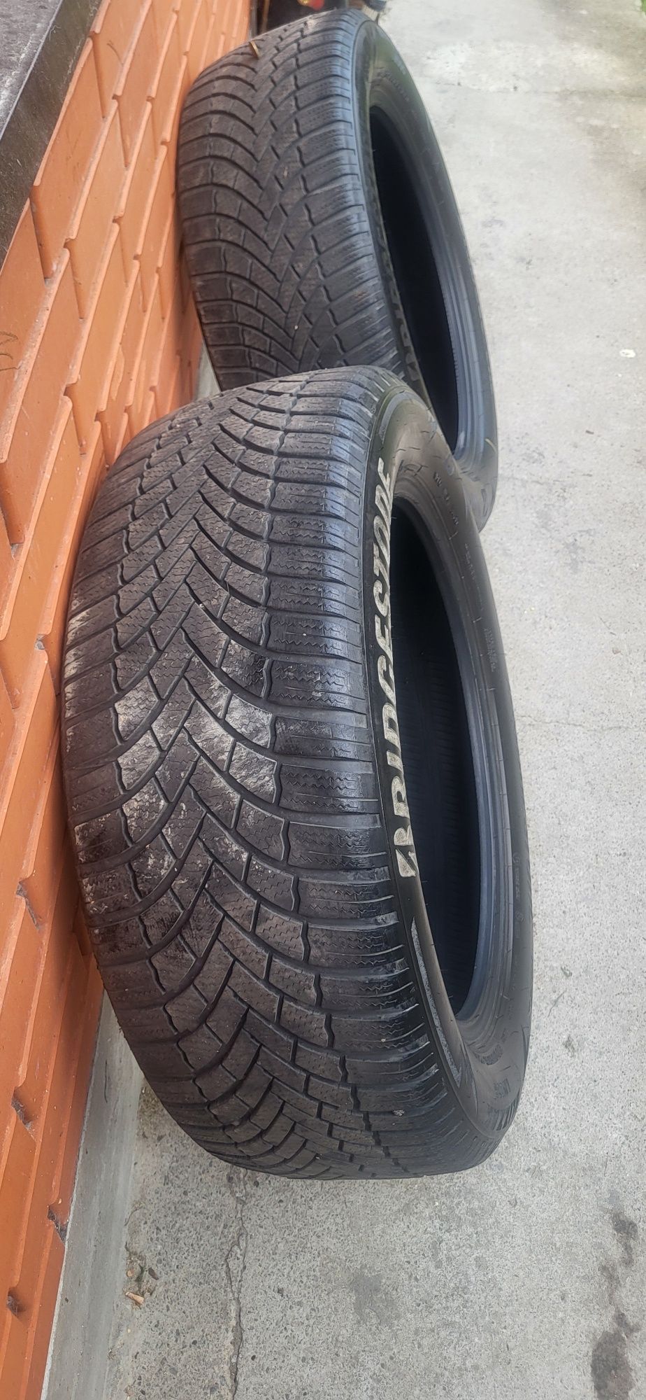 Шини 235 55 BRIDGESTONE резина