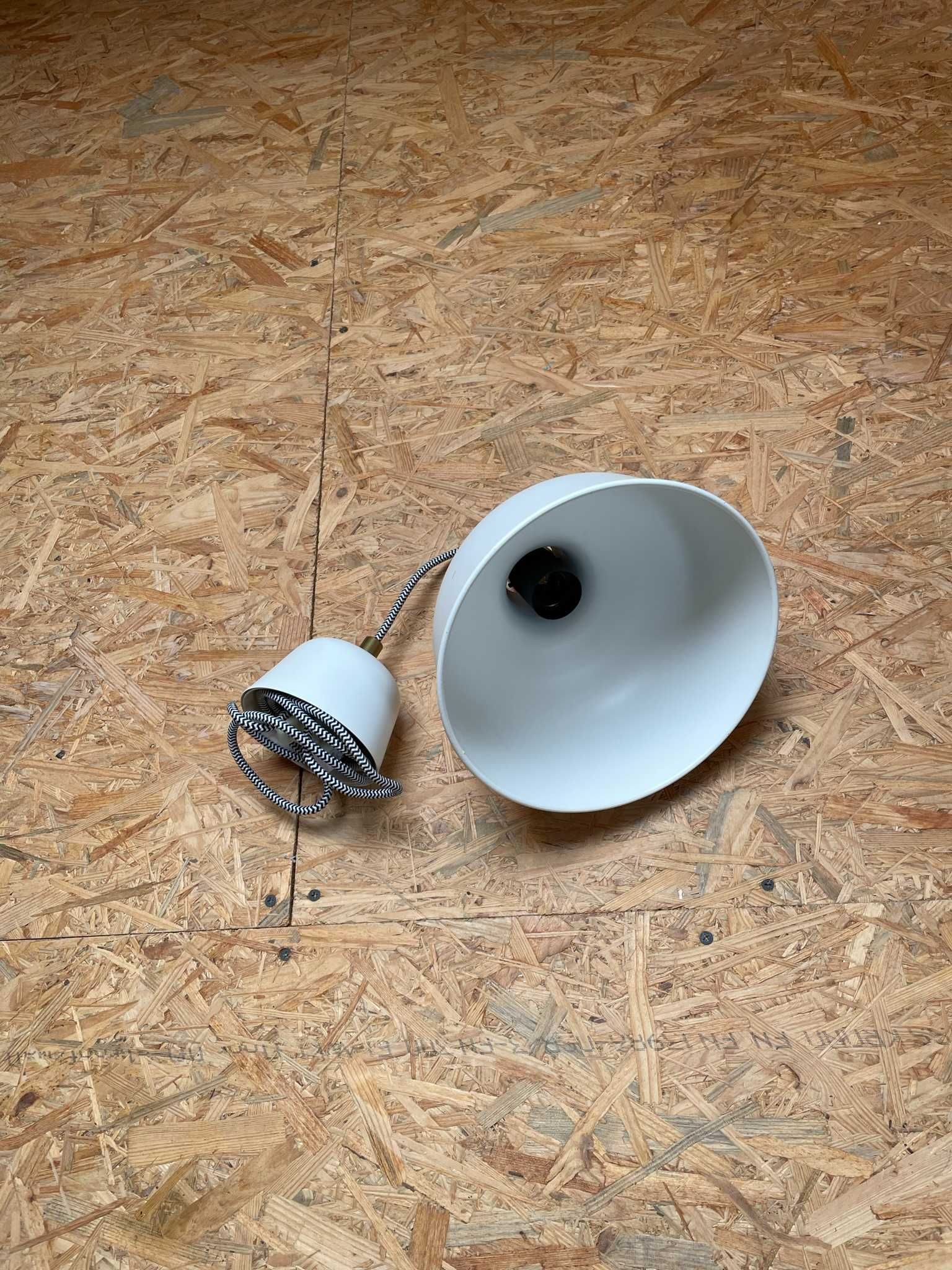 Lampa biała Ikea RANARP wisząca 23cm