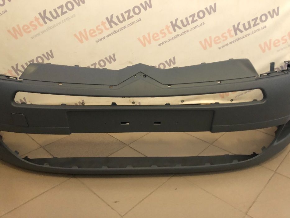 Бампер на Citroen C5 2008-2017 / PCT04022BA