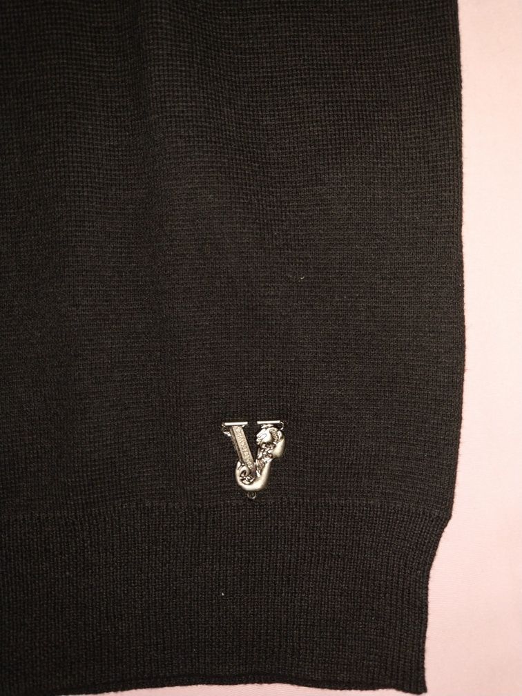 Wyprzedaż swetr męski Versace Jeans.