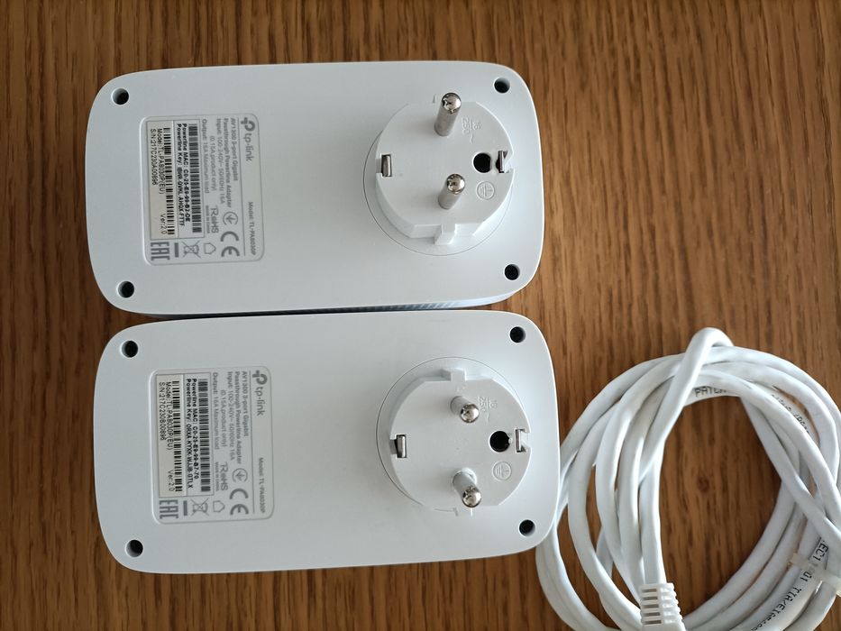 Tp-link TL-PA8030P AV1300 3-port Gigabit Passthrough Powerline Starter