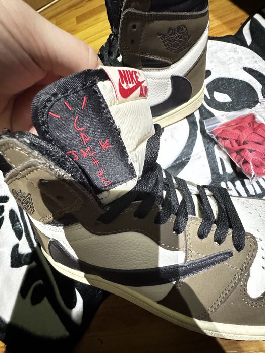 travis scott x air jordan 1 retro high og 'mocha