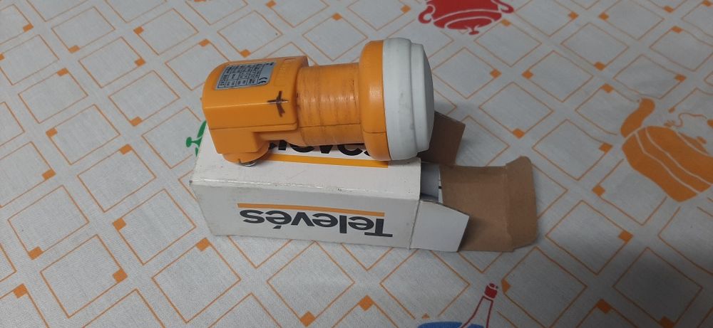 2 LNBS parabolica TELEVÉS