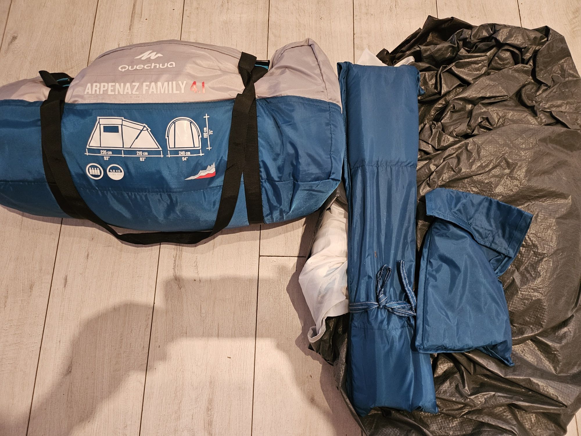 Namiot 4 osobowy Quechua używany stan bdb