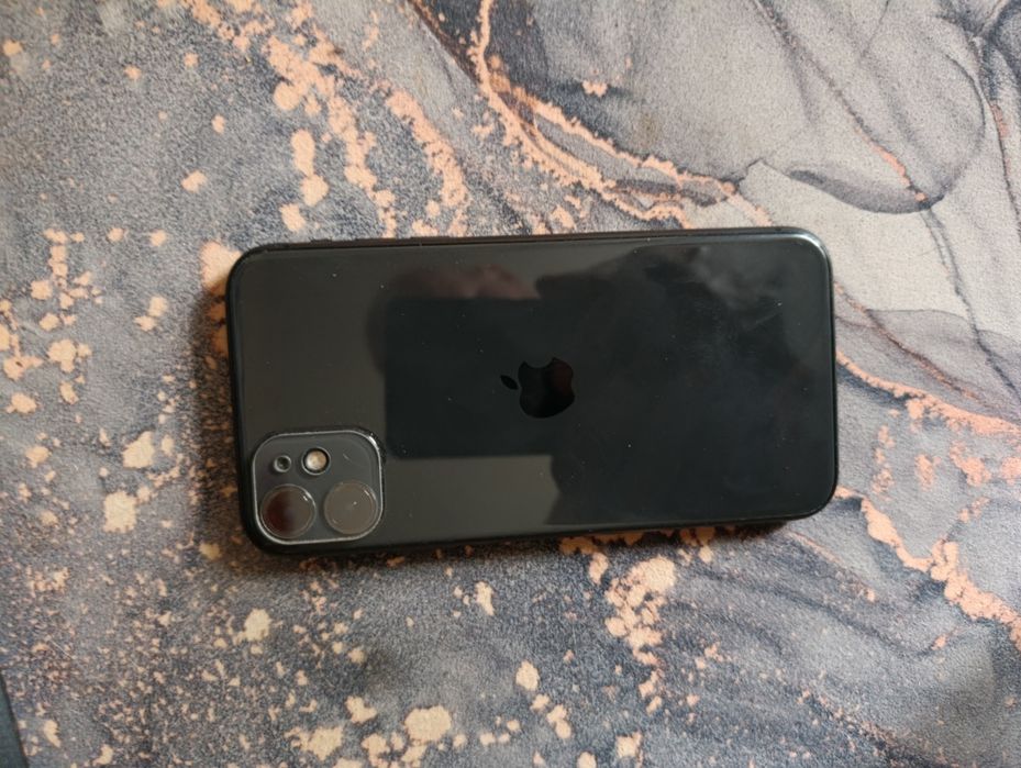 Айфон11 в отличном стане