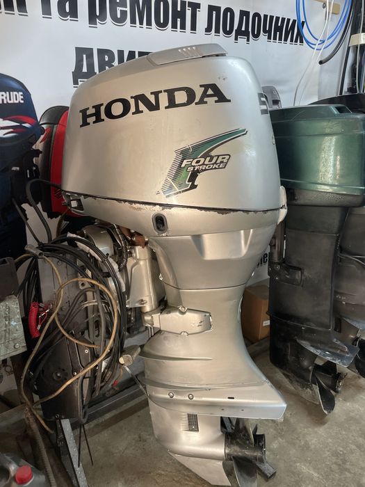 Лодочний мотор Honda 50
