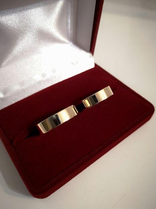 Złote Obrączki Ślubne - TANIO!!Nowe klasyczne, płaskie próba -14 karat