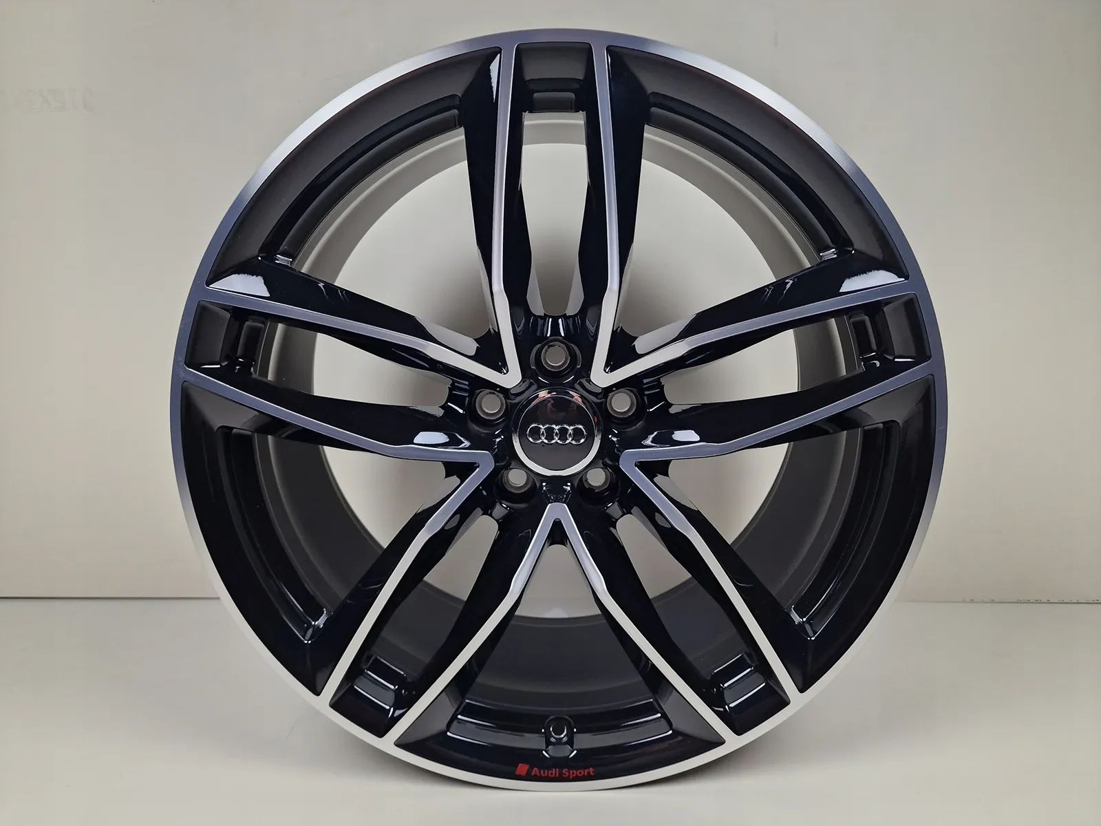 Oryginalne Felgi Audi 20 RS A4 A5 A6 A7 A8 Q3 Q5 Q7