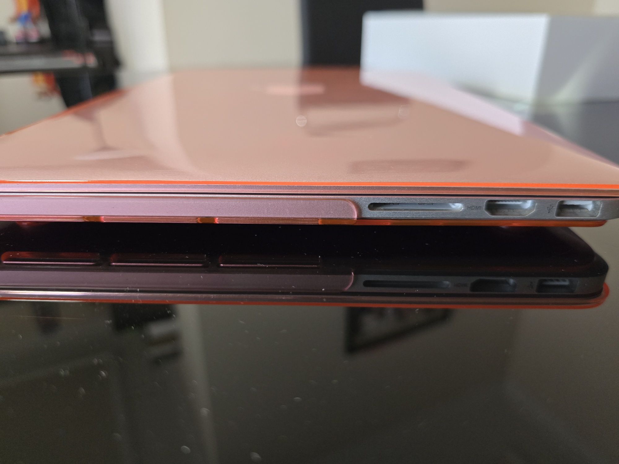 Macbook Pro 13 retina mid 14 (na caixa, com ofertas)