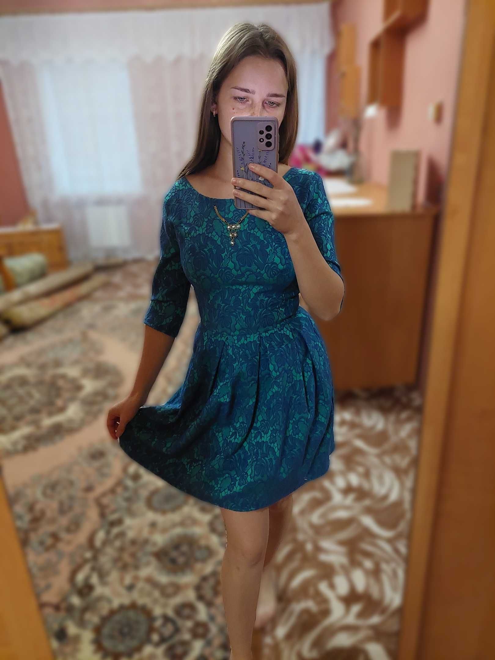 Продам сукню (не нову)