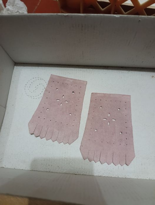 Sapatos de franjas