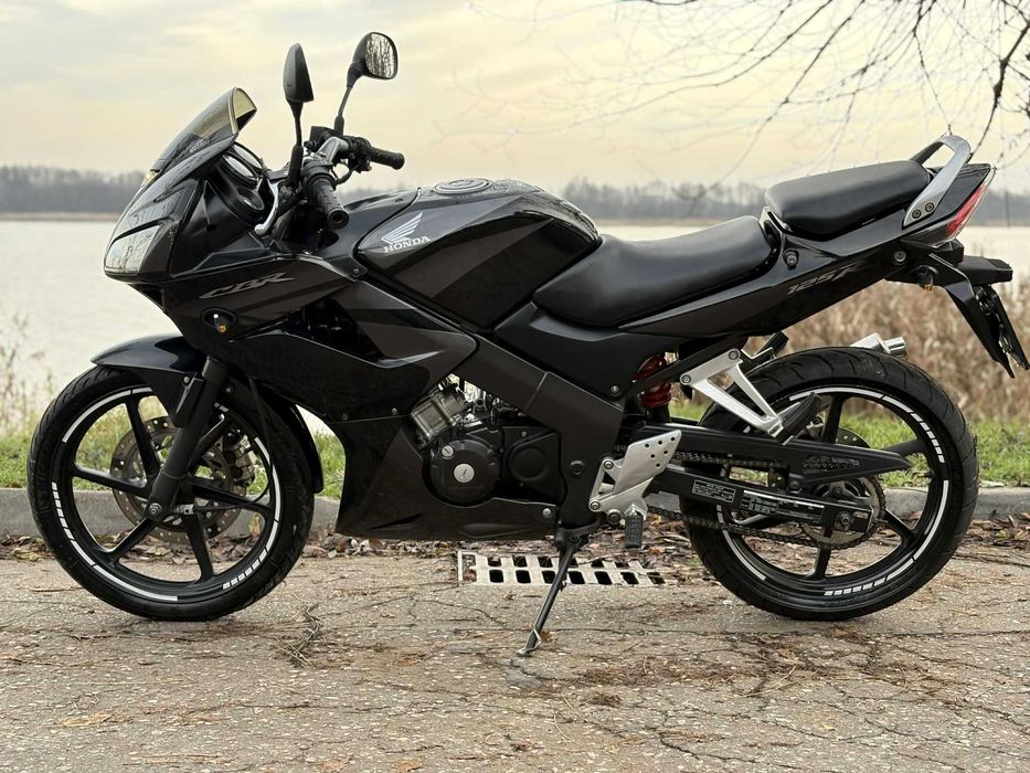 Honda CBR 125R 2008! Opony! Nowy napęd! Transport! RATY! yzf cbf mt