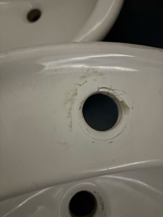 Dois lavatorios casa de banho