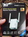 Wzmacniacz WiFi ASUS RP-N12 (802.11b/g/n 300Mb/s) 2,4 GHz Repeater