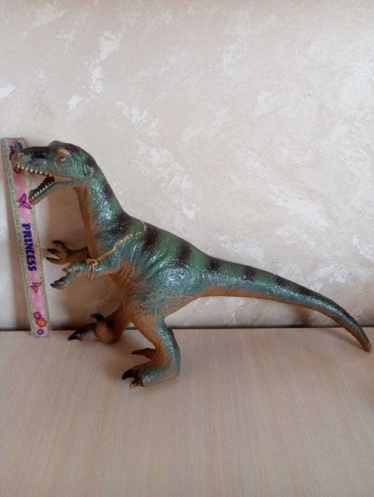 Динозавр іграшка 50см