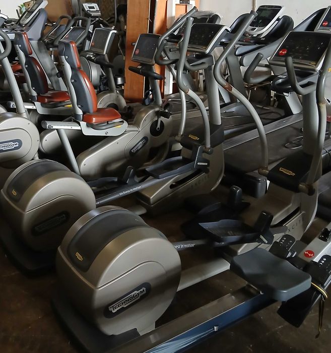 GYMAGIC-Elíptica TECHNOGYM EXCITE