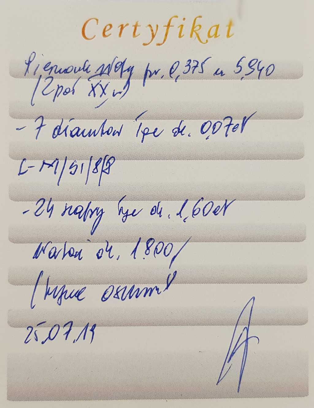 Złoty pierścionek z szafirami oraz diamentami, sygnowany z 1979 roku