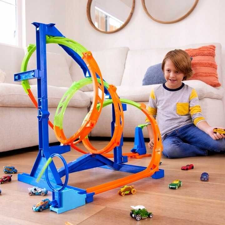 Hot Wheels Tor samochodowy Action Serpentyna potrójny zakręt