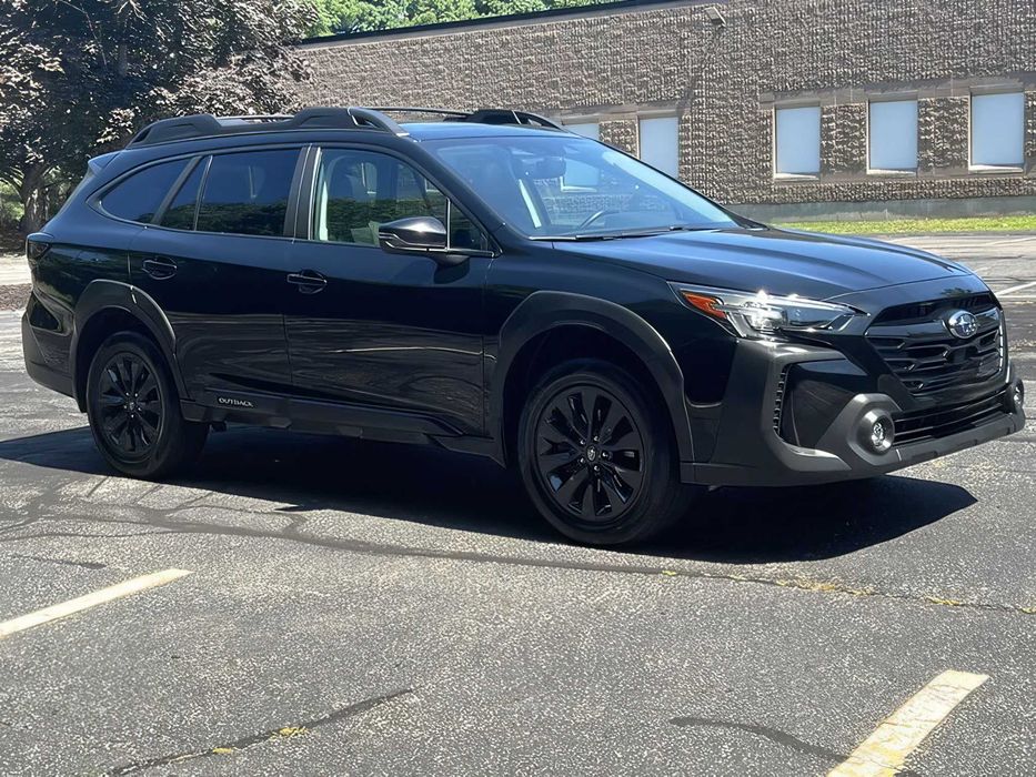 Subaru Outback      2023