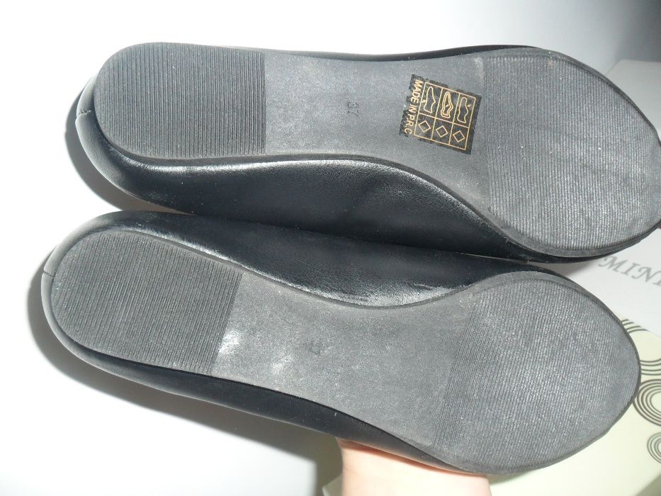 Sapatos abertos novos, tam.37