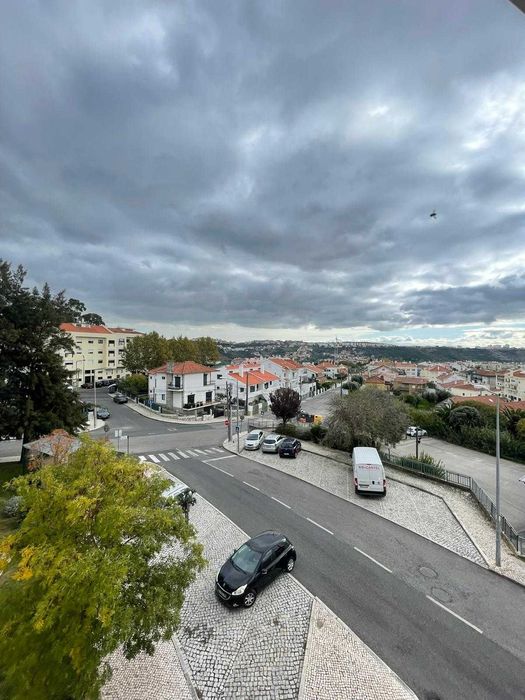 Sala para escritórios Odivelas aluga-se