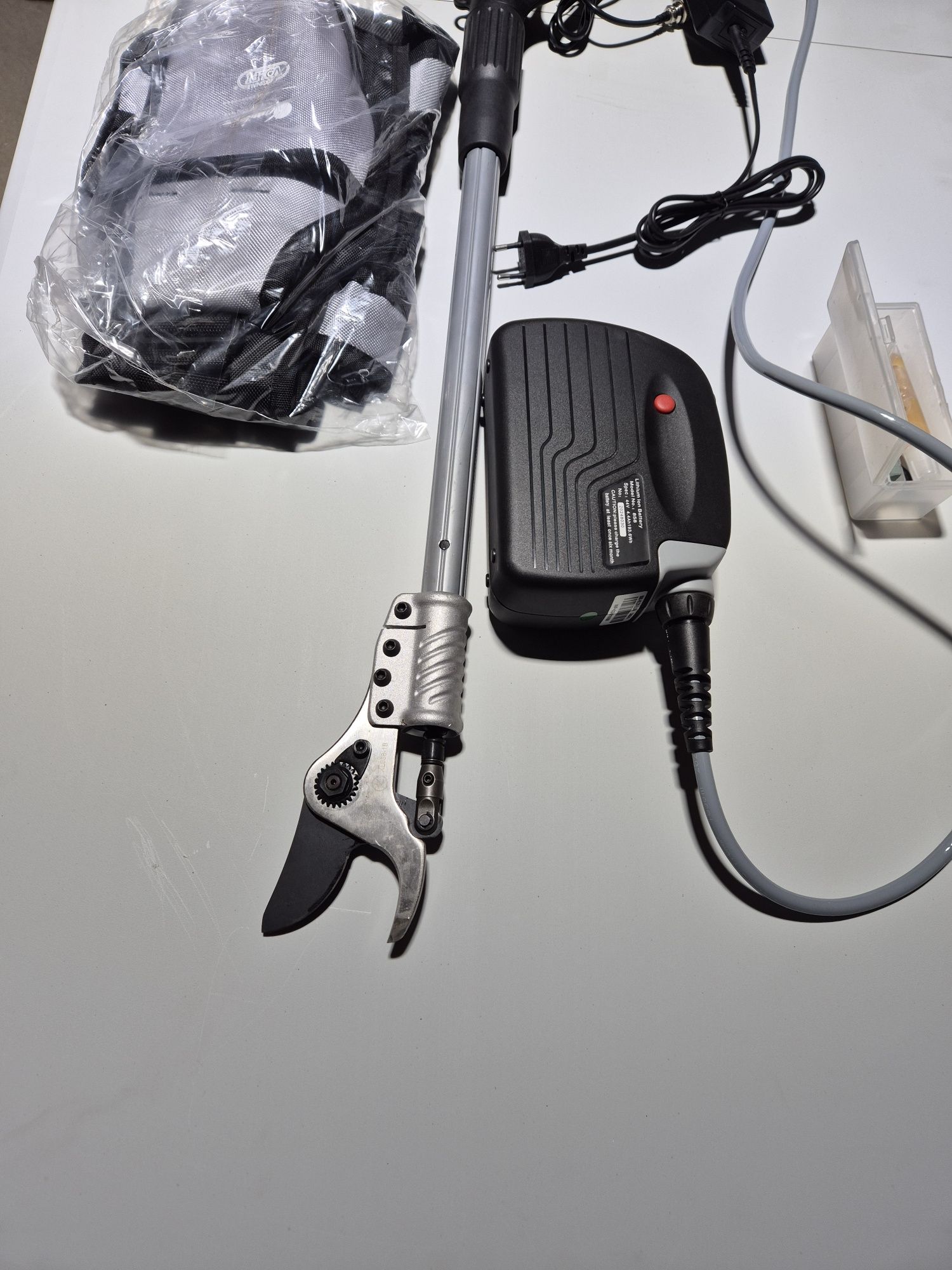 Sekator Elektryczny jak Campagnola easy bateria plecy