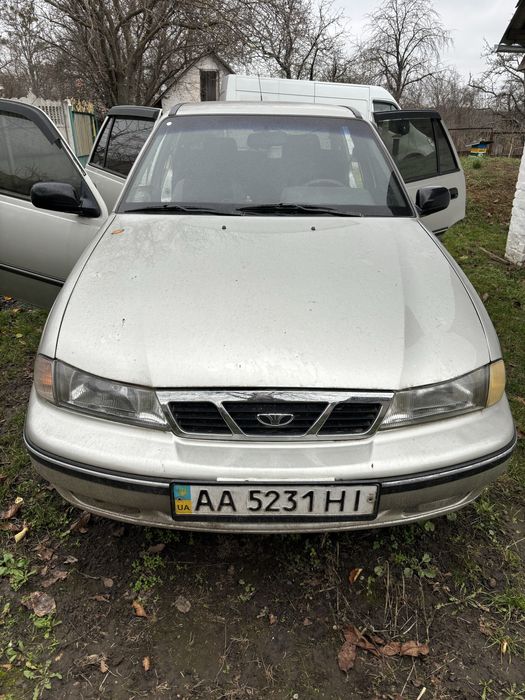 Продам автомобіль Daewoo Nexia