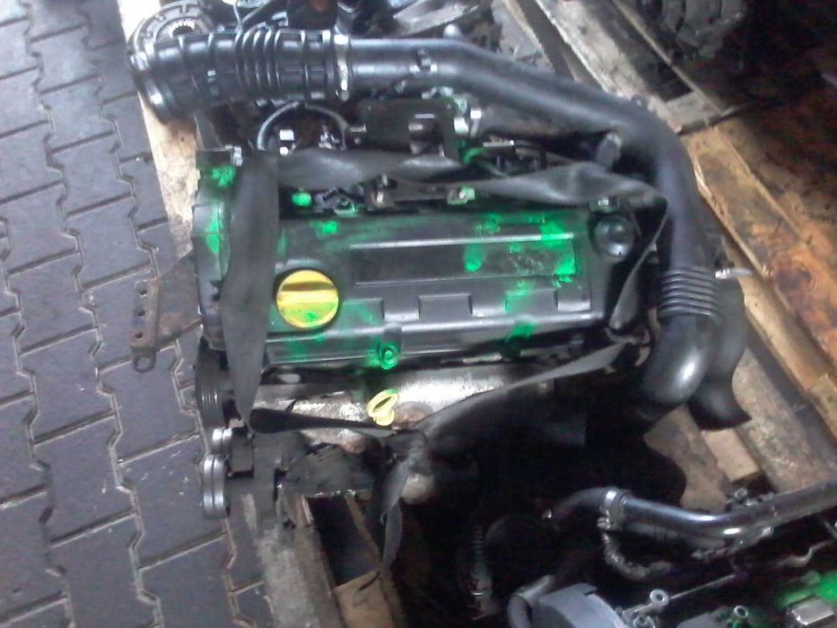 Двигун   мотор Опель Астра комбо  Corsa 1, 7DTI