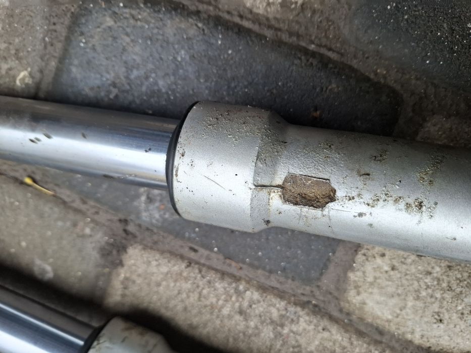 Перья вилки на скутер Viper