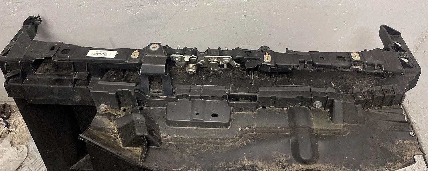 Pas Chlodnice Komplet Peugeot 208 Ii Opel Corsa F