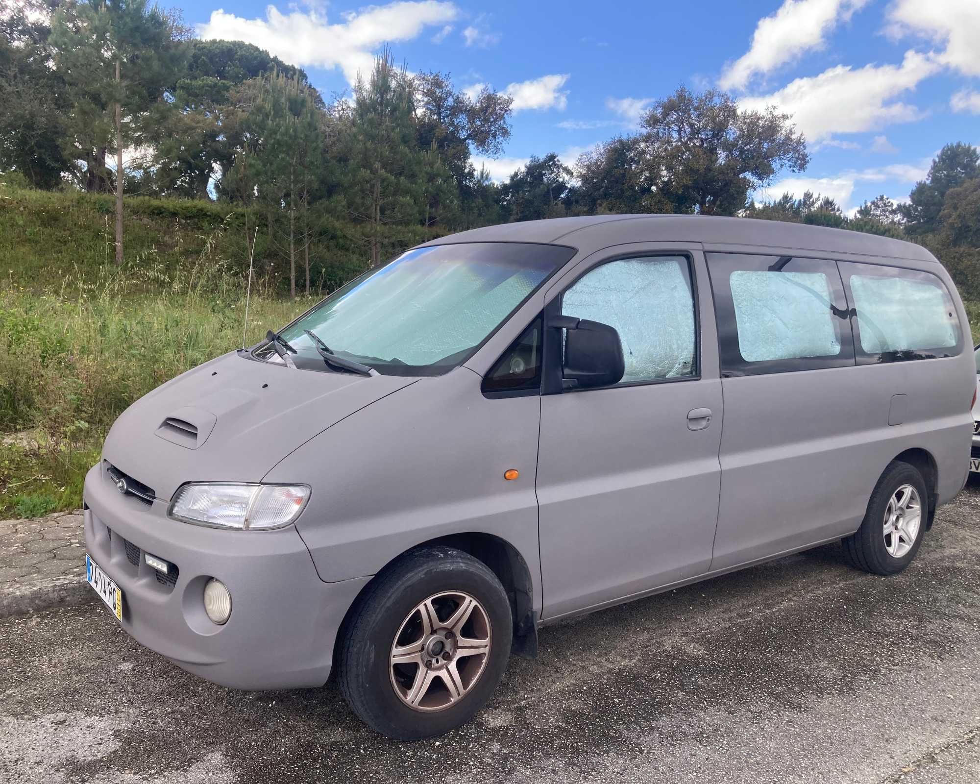 Hyundai H1 9 Lugares + OFERTA Camperbox