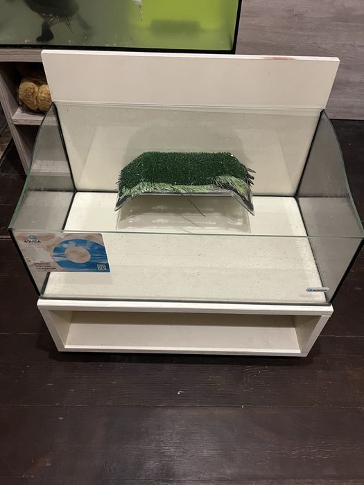 Тераріум з тумбочкою