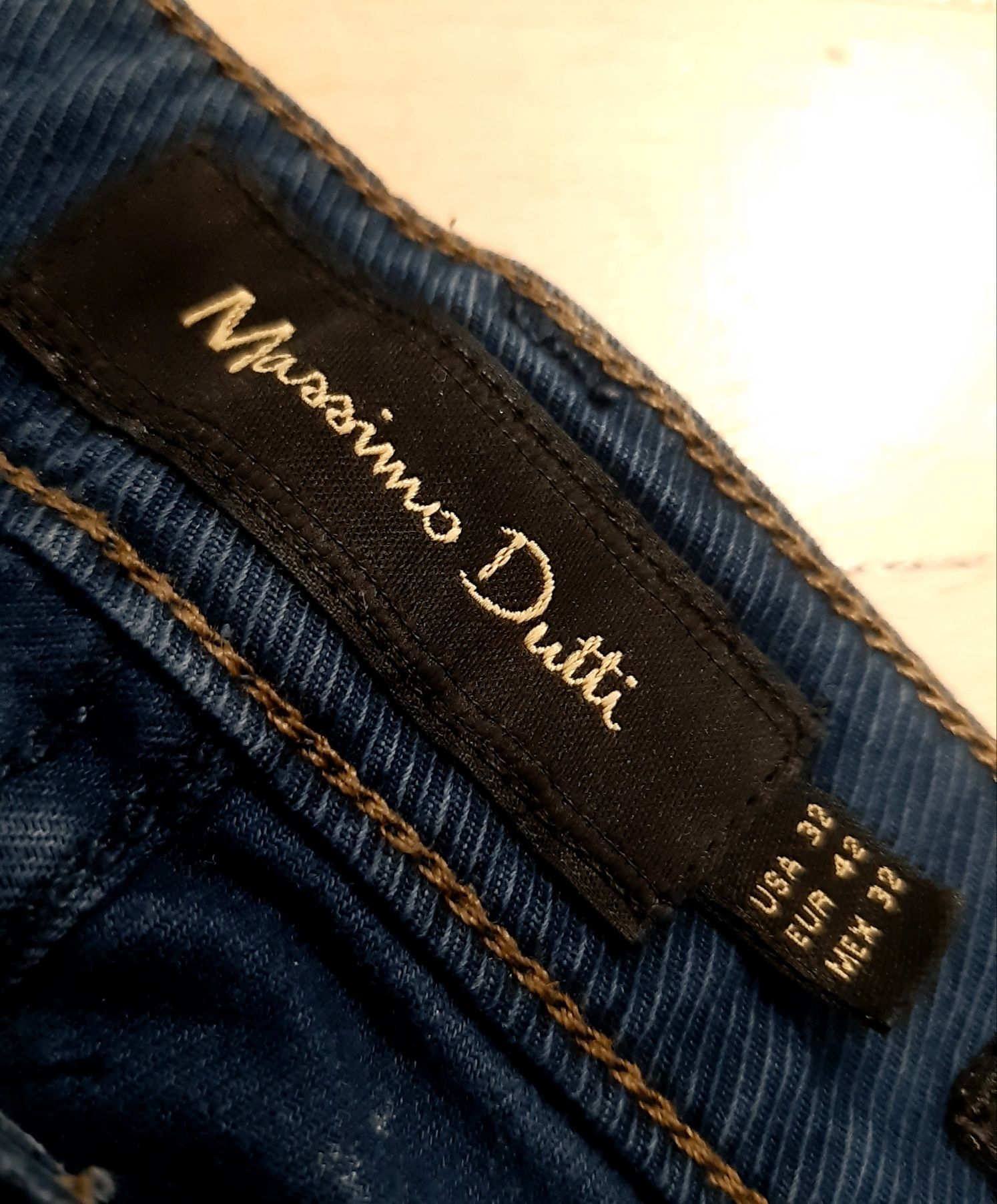 Męskie granatowe spodnie Massimo Dutti rozm. 42